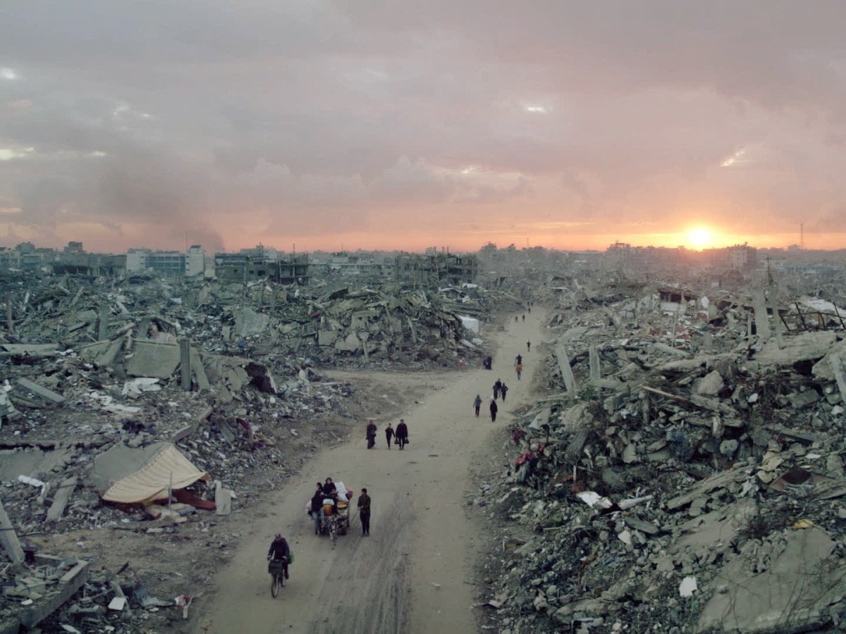 American Doctor Turns Gaza From a Headline Into a Human Tragedy | Movie&nbsp;Review